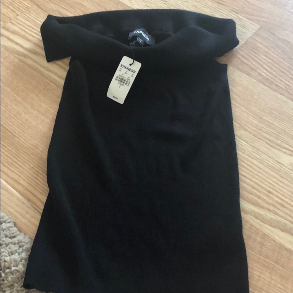 Short sleeve sweater